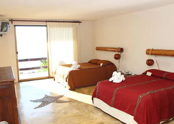 Blue Angel Hotel 4*